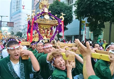 玉造祭り: 古き伝統と現代の活気に満ちた大阪の夏の風物詩