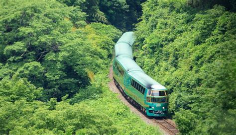 由布院七彩之風 令九州鐵路第190號列車重獲新生