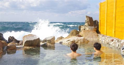 白浜温泉：日本最古老的温泉胜地，享有令人惊叹的海景