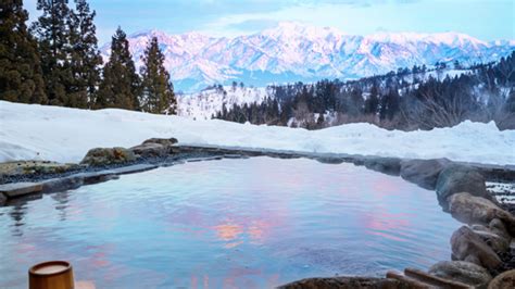 白銀荘 蔵王で至福の雪見温泉と絶景を楽しむ