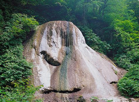 石灰 華