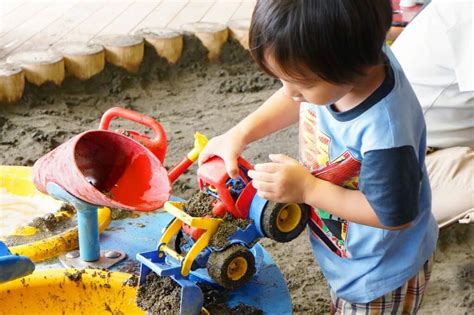 砂遊びが子どもの成長に与える驚くべきメリット