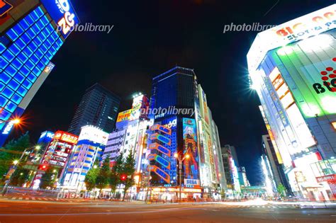 秋葉原 宵 夜