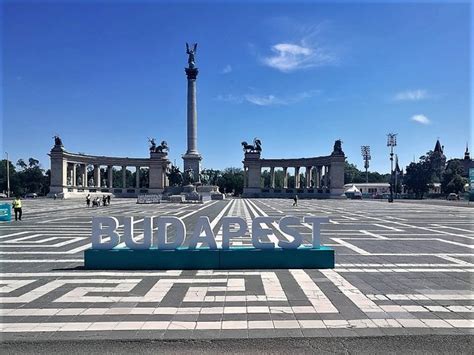 英雄廣場（Heroes' Square）