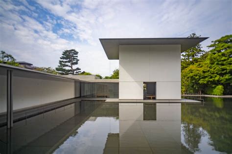 葉隠館：静寂に包まれた歴史的建造物