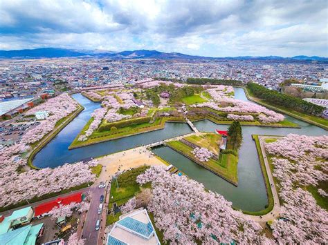 跳島旅遊聖地 100 巡禮