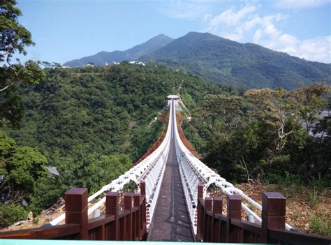 踏上日本最長吊橋，探索無與倫比的風景