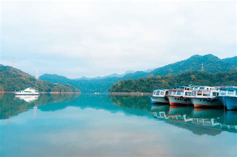 踏上露營之旅，擁抱大自然的懷抱