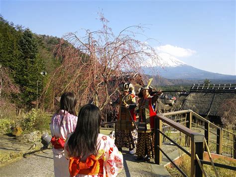 踏入傳統日本村落，體驗古色古香之旅