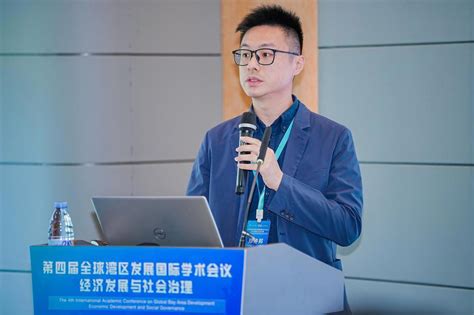 AI建站如何提升香港中小企业的运营效率