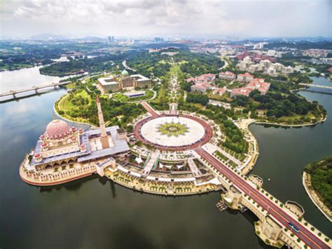 馬來西亞 布城：前進中的花園城市