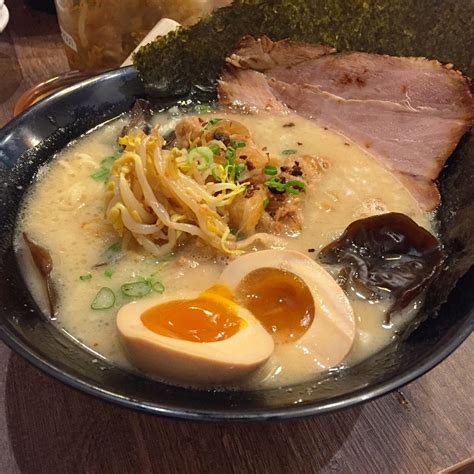 🍜 5 Star Ramen: Ramen Keisuke Tonkotsu King @ Orchid Hotel