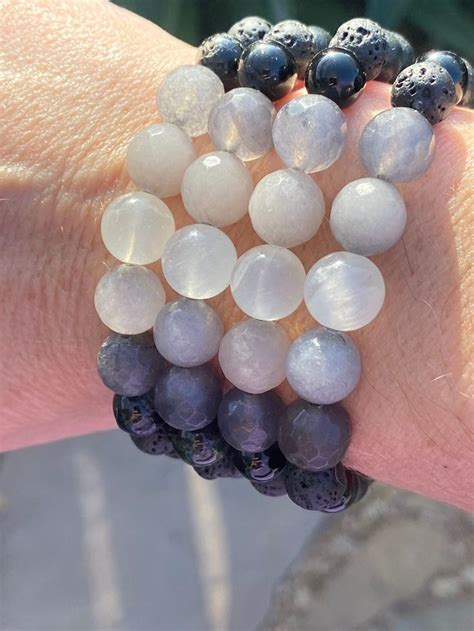  Bracelets from Natural Stones: Adorn Yourself with the Power of Nature