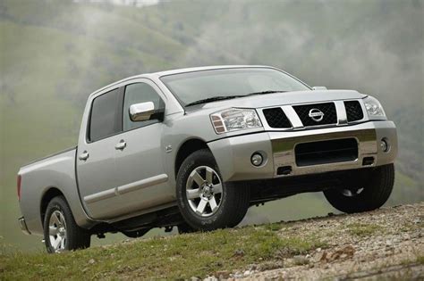 06 nissan titan service PDF