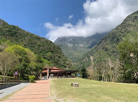 1. 太魯閣國家公園布洛灣露營區