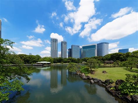 1. 浜離宮恩賜庭園