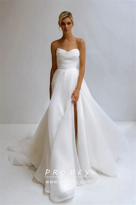 1. A-Line Strapless Wedding Dress: