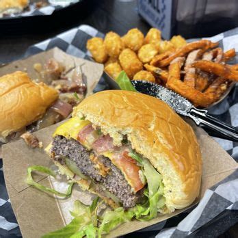 1. Al's Burger Shack