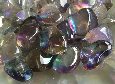 1. Aurora Quartz: A Mystical Gemstone