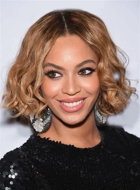 1. Beyoncé's Curly Bob Wig