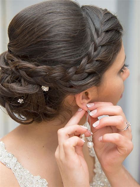 1. Bridal Bouffant Bun