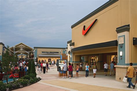 1. Cincinnati Premium Outlets