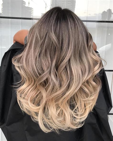 1. Classic Ombre Balayage