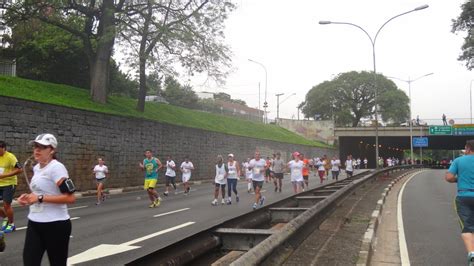 1. Corrida do Descobrimento (5 e 10 km)