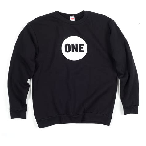 1. Crewnecks: