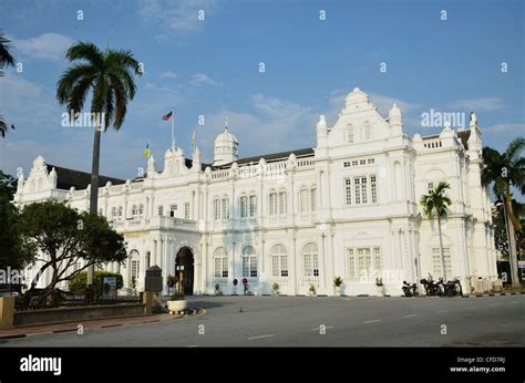 1. Explore George Town's UNESCO World Heritage Site