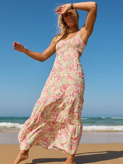 1. Flowy Maxi Dresses: