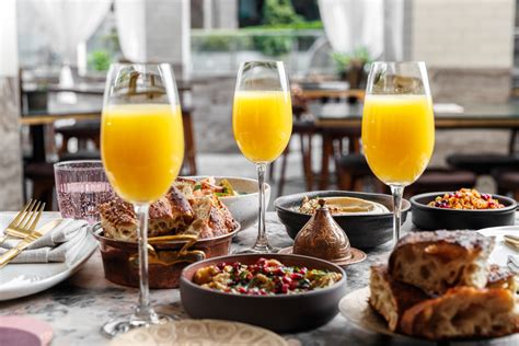 1. Free-Flow Heaven: 8 Exquisite Bottomless Brunches