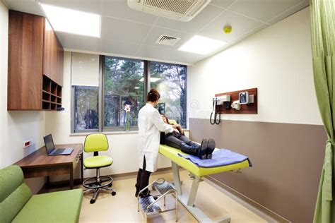 1. General Practitioner (GP) Clinics: