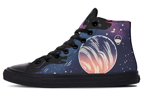 1. High-Top Design: