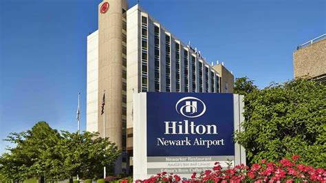 1. Hilton Newark Airport (EWR)