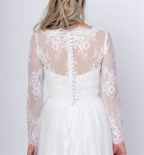 1. Introduction: The Essence of Full Lace Toppers