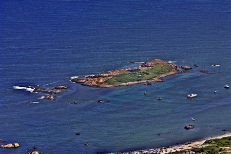 1. Introduction to Gooseberry Beach Rhode Island