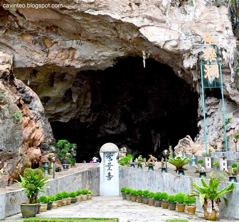 1. Kek Lok Tong Cave Temple: A Spiritual Sanctuary