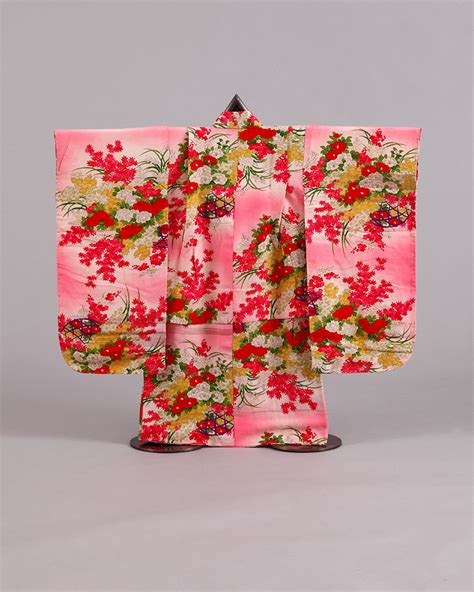 1. Kimono: The Foundation of Elegance