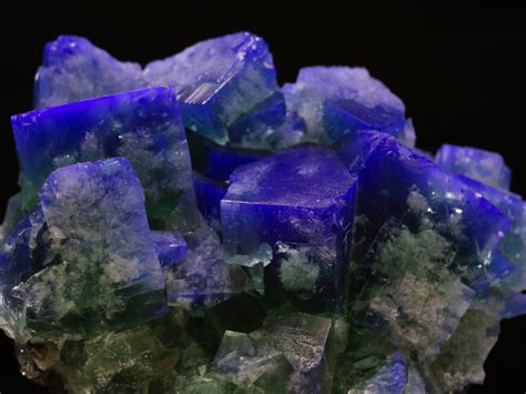 1. Magical Fluorite: The Gemstone of Fluorescence