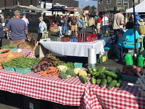 1. Newport Farmers Market