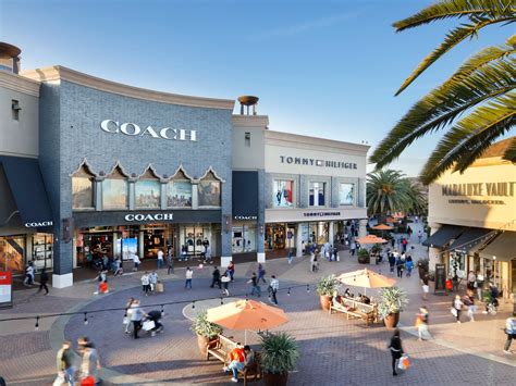 1. Outlet Stores: