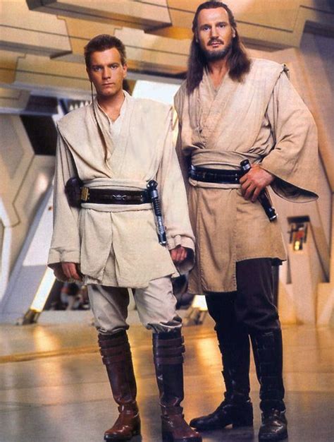 1. Padawan Obi-Wan's Jedi Robes (Star Wars: Episode I – The Phantom Menace)