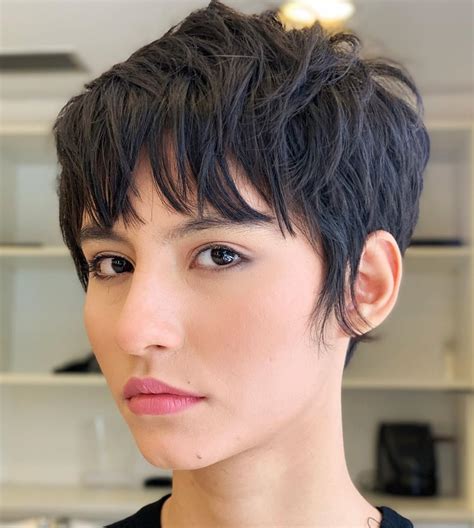 1. Pixie cut: