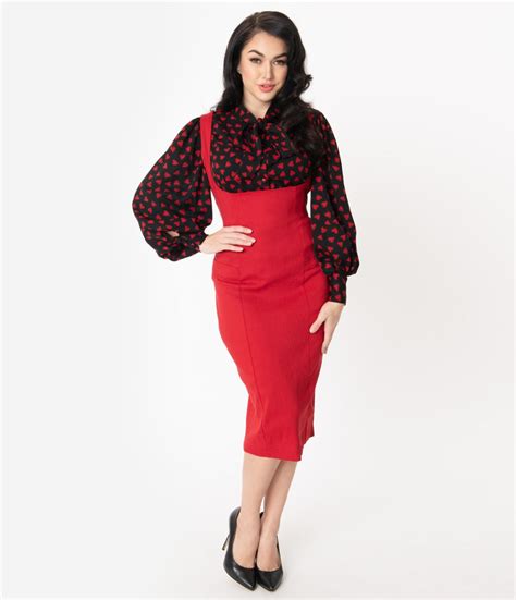 1. Retro Pencil Skirt: