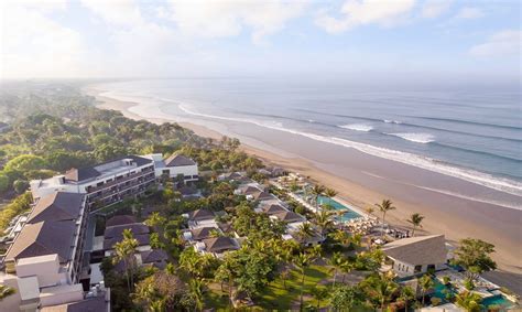 1. Seminyak Beach: Embrace the Balinese Coastal Serenity