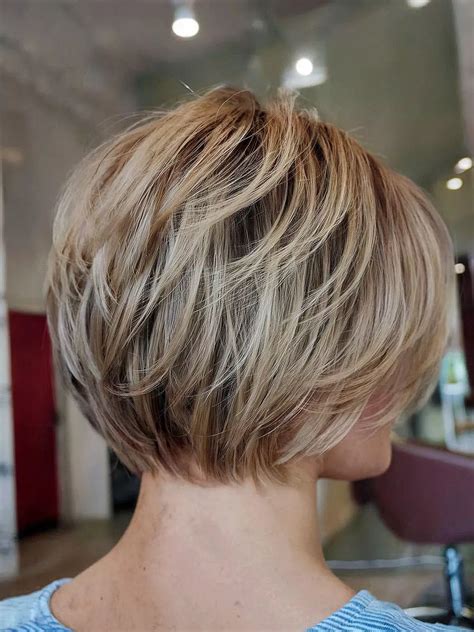 1. Short Layered Bob