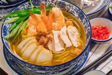 1. Signature Big Prawn Mee (S$15++)