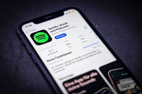 1. Spotify: A Streaming Giant with Extensive Content