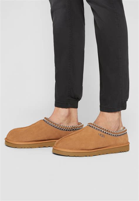 1. Tasman Slipper: